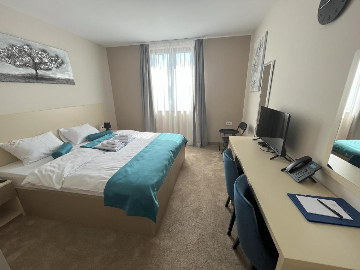 Garni Hotel Imperium Szabadka Kültér fotó