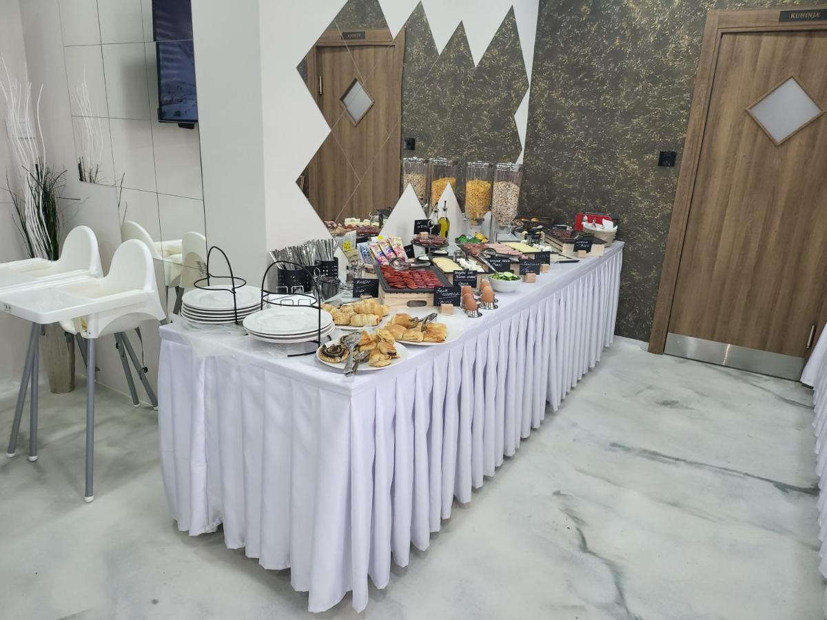 Garni Hotel Imperium Szabadka Kültér fotó
